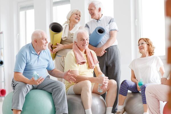 Les bienfaits du sport santé pour les seniors : rester actif … à tout âge !